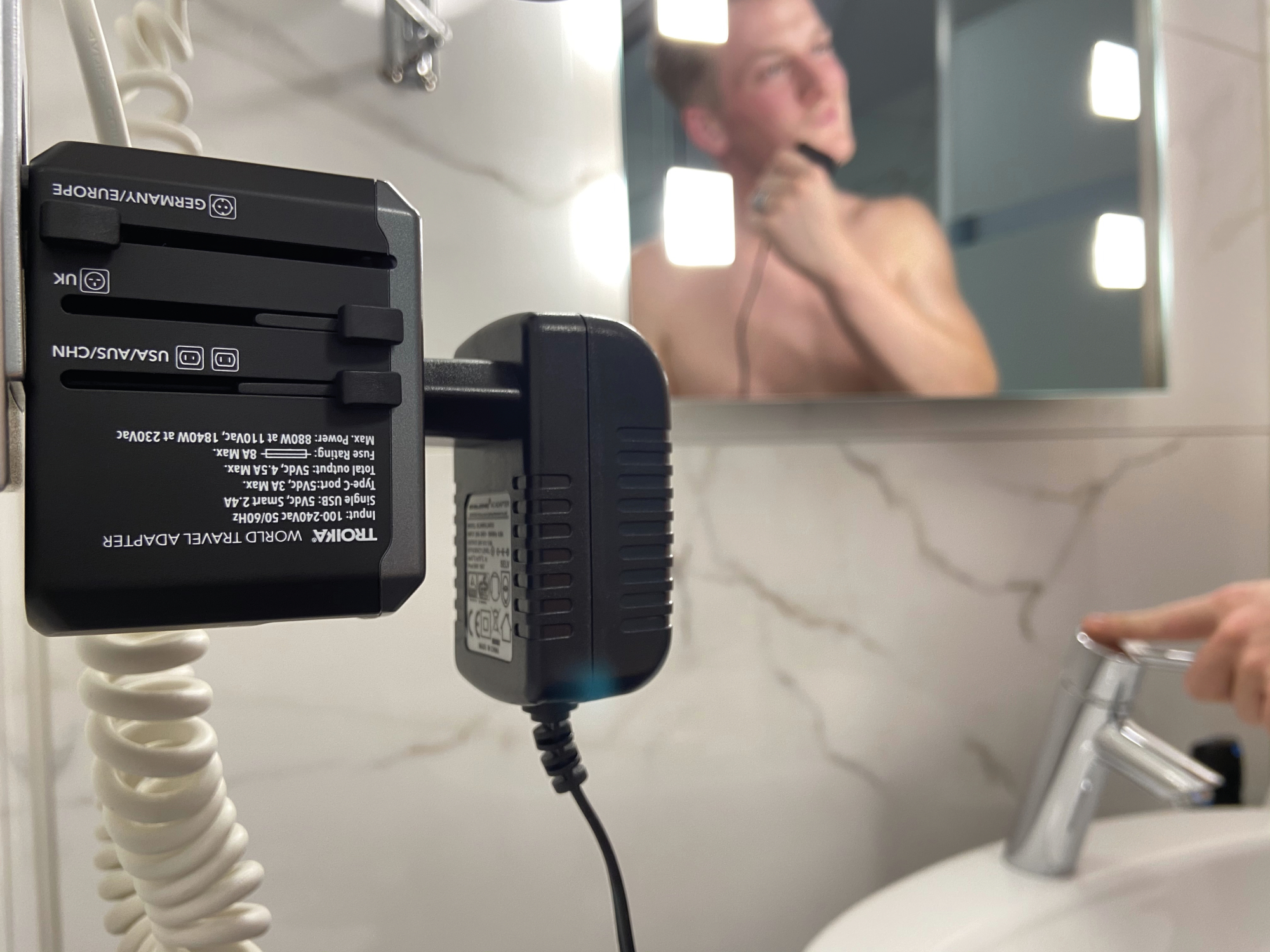 TROIKA Reiseadapter-Set TROIKA WORLD TRAVEL ADAPTER