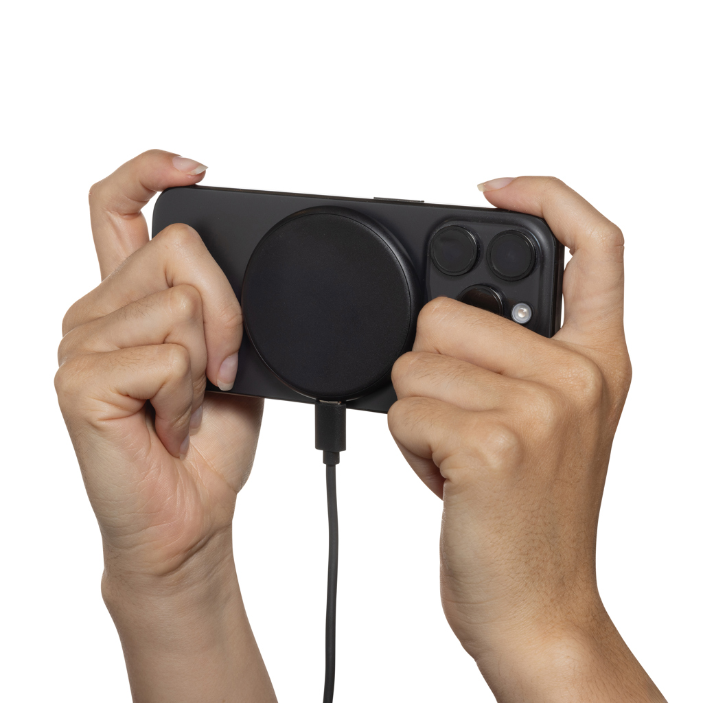 Magnapad magnetisches 3-in-1 15W Ladepad aus RCS rPlastik